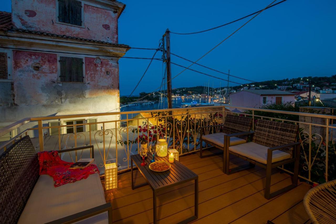 Paola'S Full Sea View House Apartman Gáiosz Kültér fotó